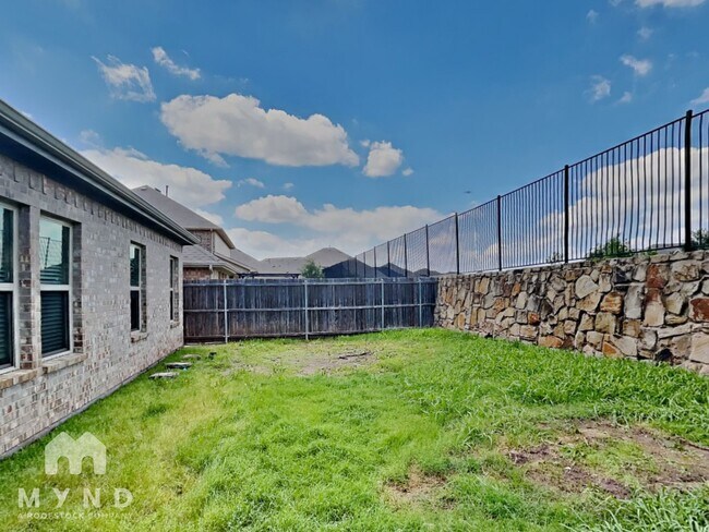 Building Photo - 622 Bassett Hall Rd