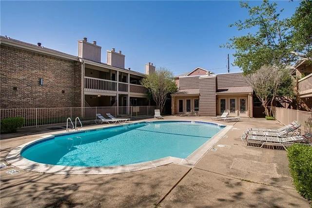 Building Photo - 5142 Amesbury Dr