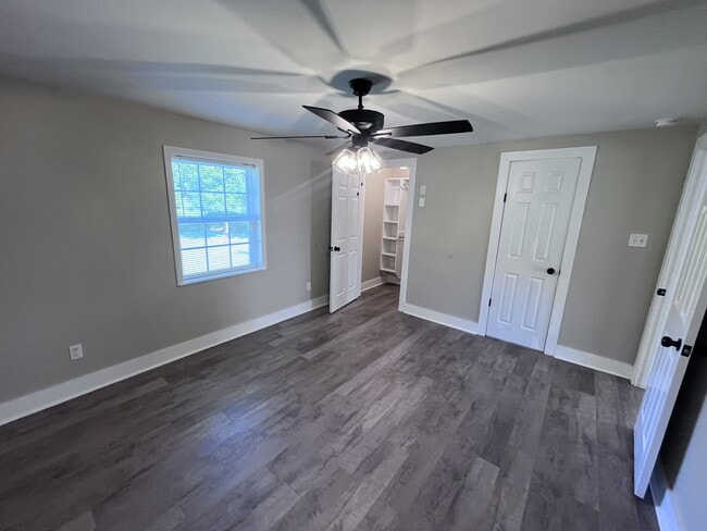 Building Photo - 2584 Black Jack Rd