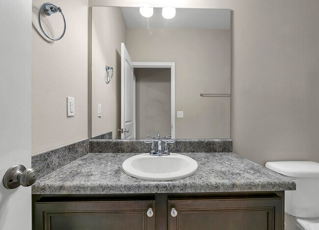 Building Photo - 3589 Autumn Woods Dr