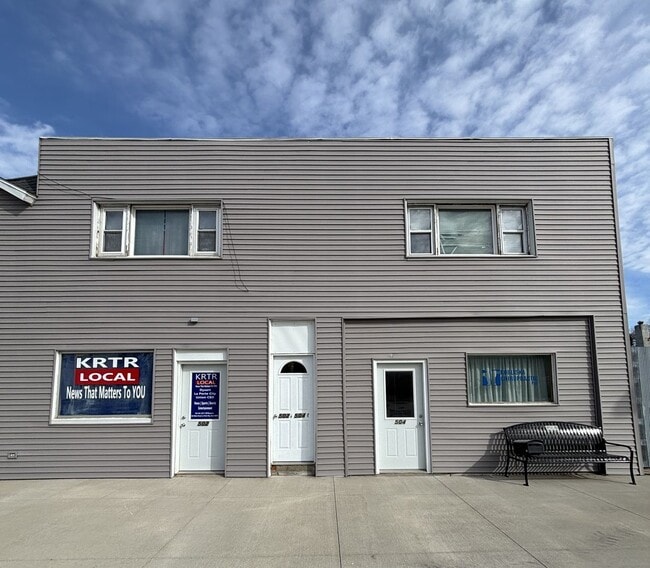 Building Photo - 502 Main St