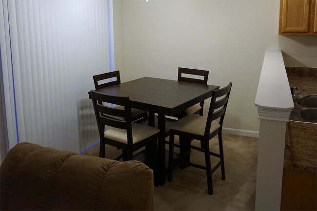 Building Photo - 159 Midland Trail