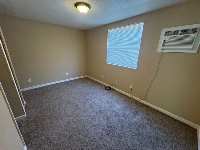 Building Photo - NewB EG 601