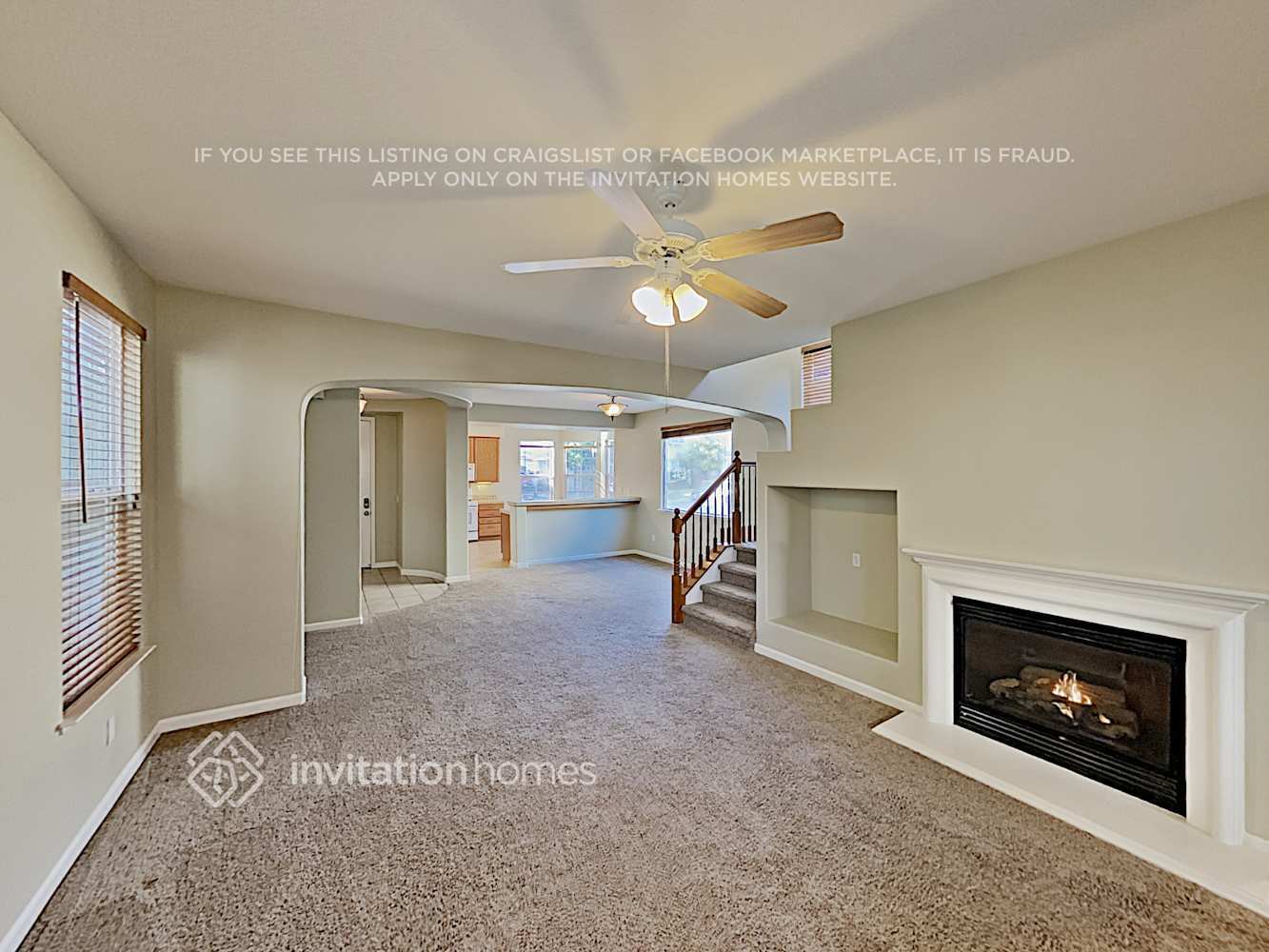 Building Photo - 2405 White Dr