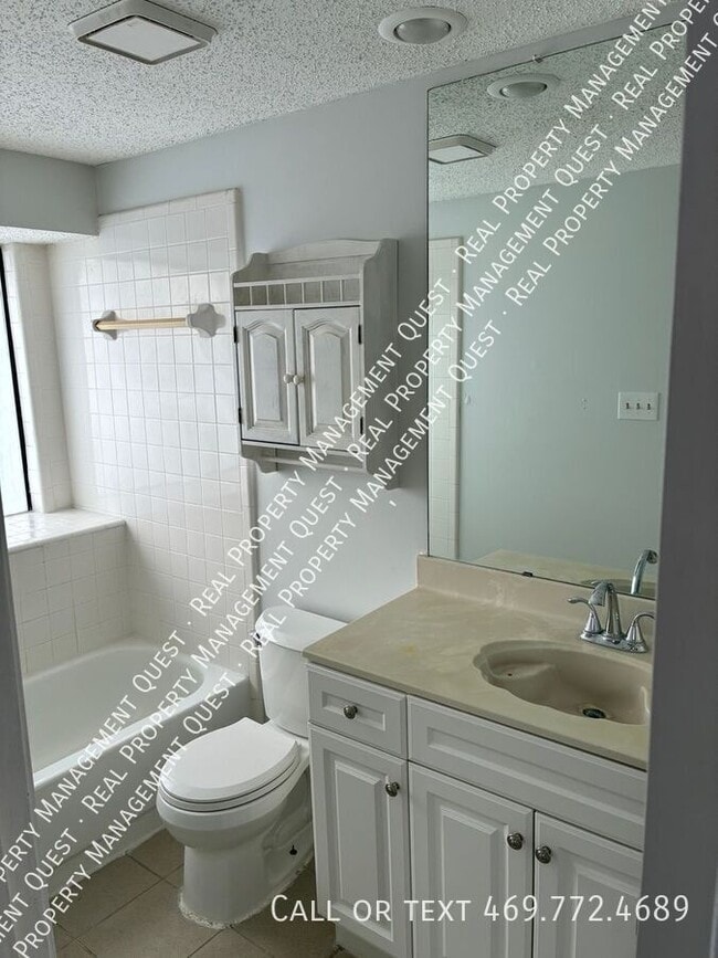 Building Photo - 6759 Mountain Cedar Ln