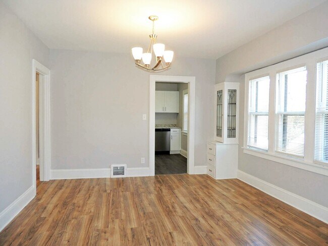 Building Photo - 3690 Hildana Rd