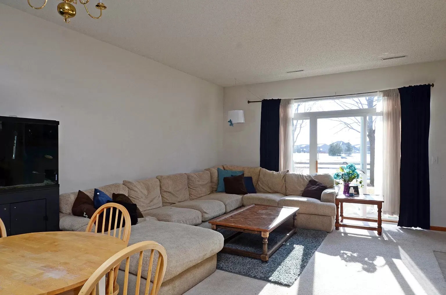 Building Photo - 672 Cobblestone Way