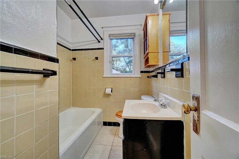 Building Photo - 3308 Hyde Cir