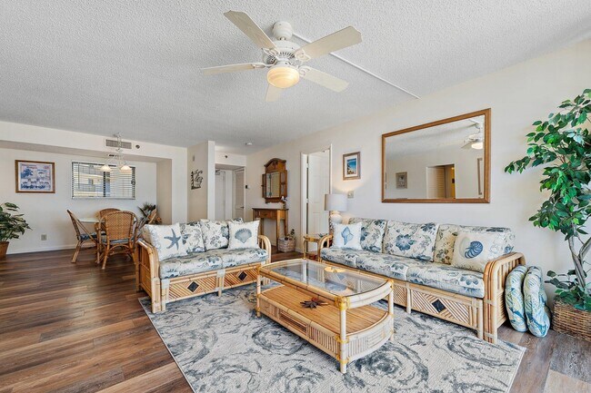 Building Photo - 300 Ocean Trail Way