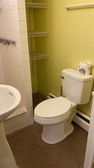 Building Photo - 0 Auburn St