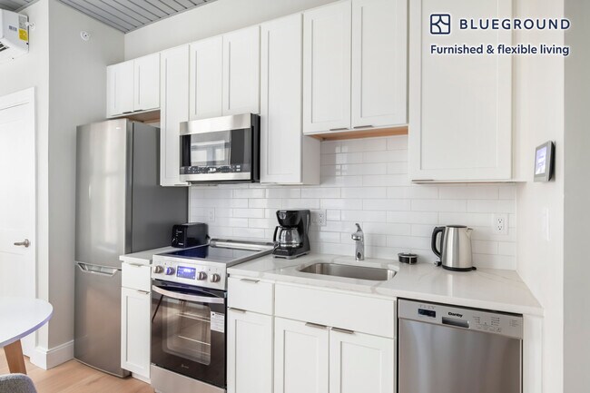 Building Photo - 44 Bromfield St