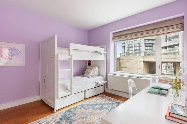 Building Photo - 1280 5th Ave