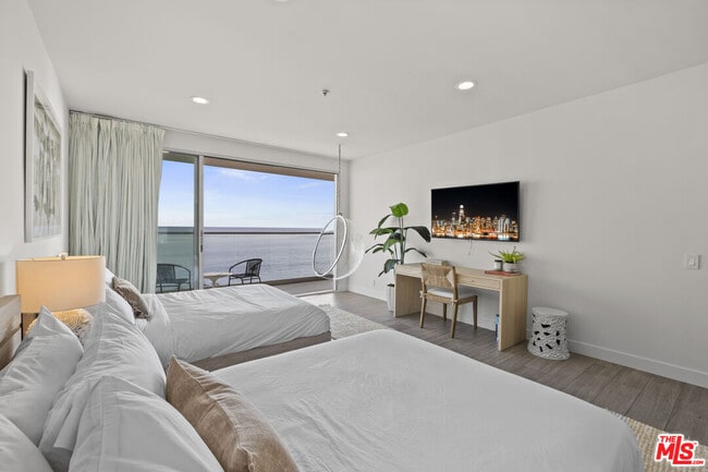 Building Photo - 26508 Latigo Shore Dr