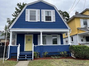 Building Photo - 2 Bedroom Single-Family Home, Newburgh