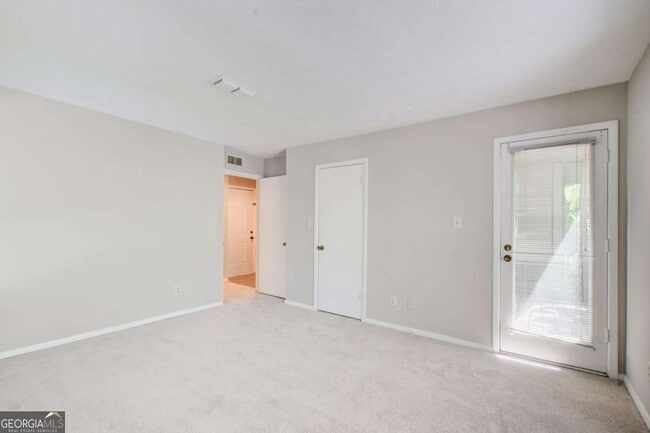 Building Photo - 805 Tuxworth Cir