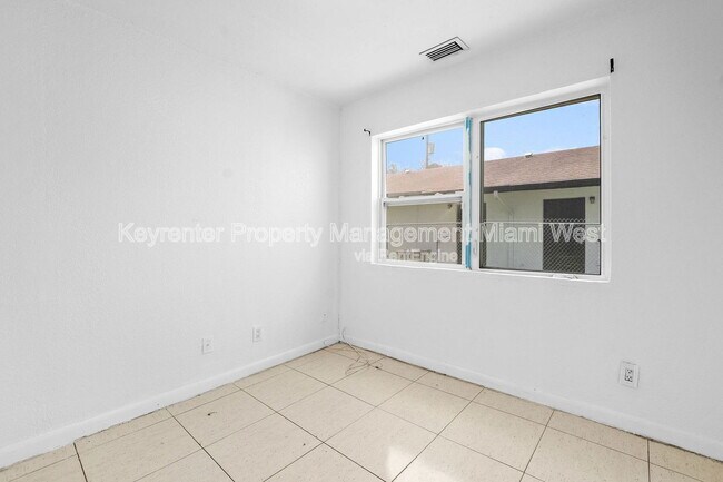 Building Photo - 7770 NW 9th Ave