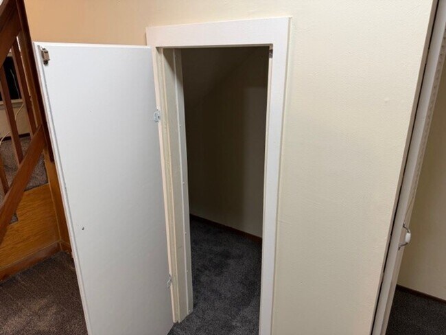 Building Photo - Charming 2-Bedroom Loft-Style Home in the Heart of Twain Harte