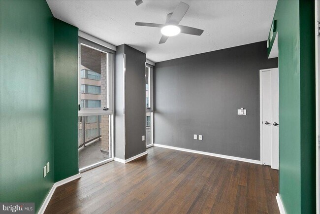 Building Photo - 3409 Wilson Blvd