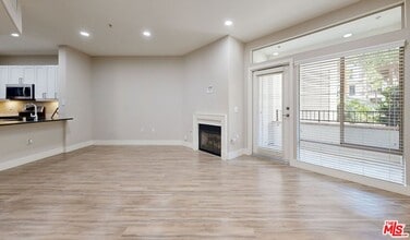 Building Photo - 6280 W 3rd St
