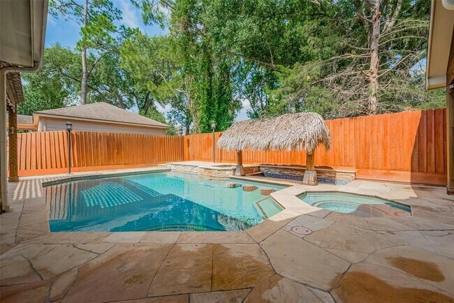 Building Photo - 510 Barkers Cove