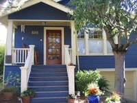 Building Photo - Lovely Craftsman in the Heart of Ballard / Phinney