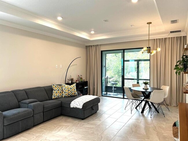 Building Photo - 1396 Lombardi Ct