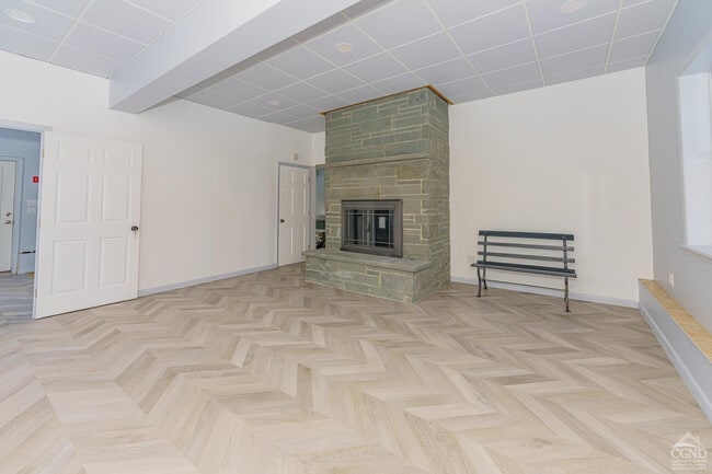 Building Photo - 105 McNamee Rd