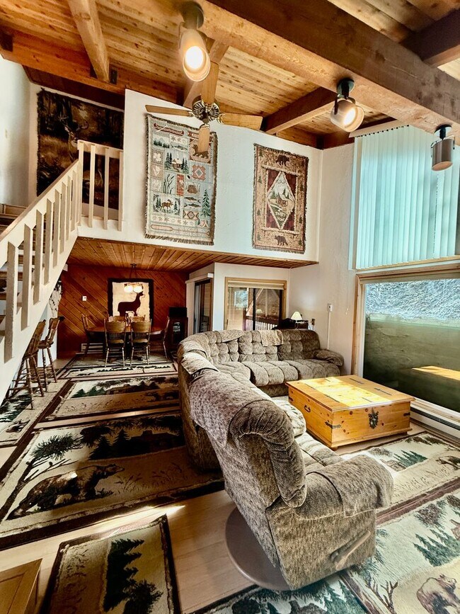 Building Photo - Fully Furnished 2BD/2BA Mountain Townhome | Cozy Pellet Stove | Parking Included