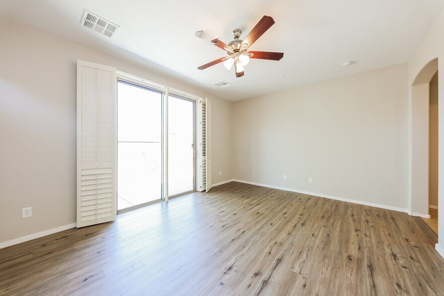 Building Photo - 12576 W Morning Vista Dr