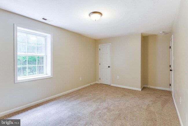 Building Photo - 13495 Budds Creek Rd