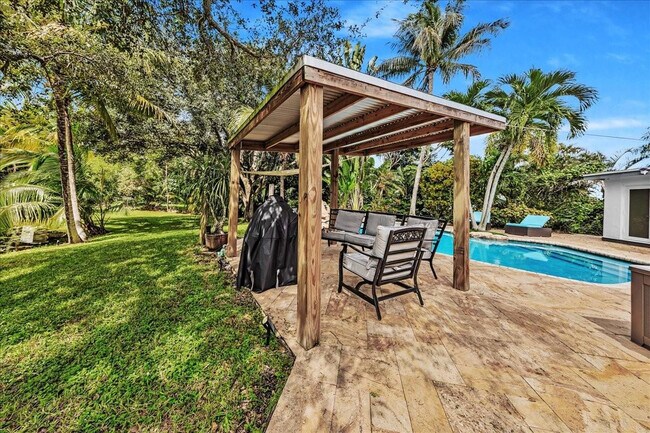 Building Photo - 2931 SW 108th Way