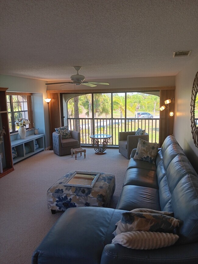 Building Photo - 23465 Harborview Rd