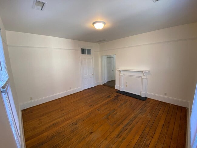 Building Photo - 605 Harrison St