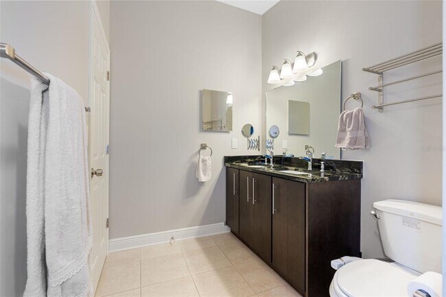Building Photo - 5640 Westwind Ln