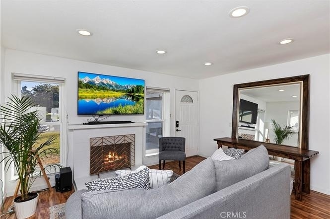 Building Photo - 1186 Willits Dr