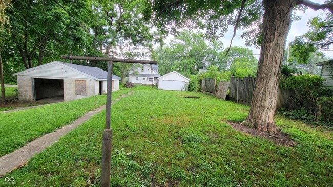 Building Photo - 520 Ruddle Ave