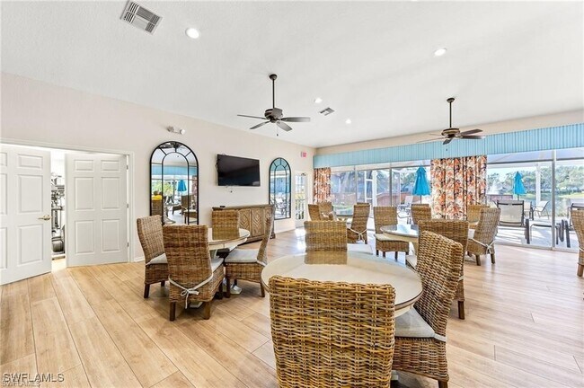 Building Photo - 2476 Orchid Bay Dr