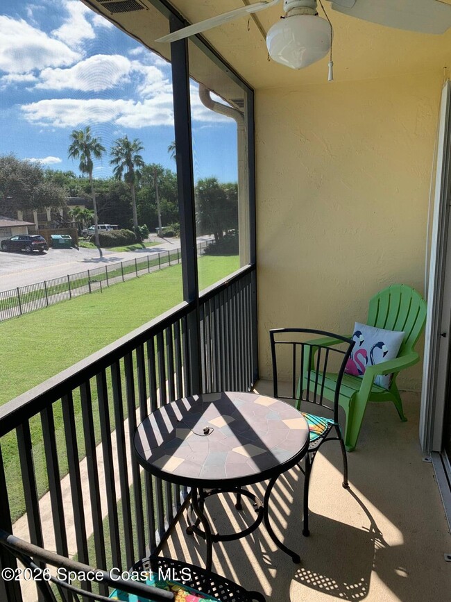 Building Photo - 7101 Ridgewood Ave