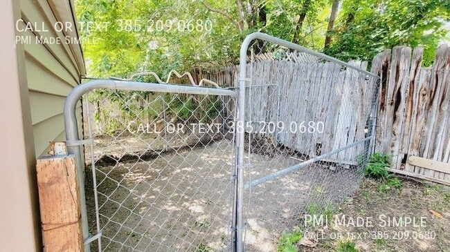 Building Photo - Beautiful, spacious 4 bedroom home in Tayl...