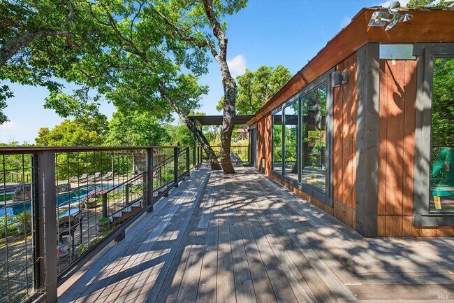 Building Photo - 3662 Lovall Valley Rd