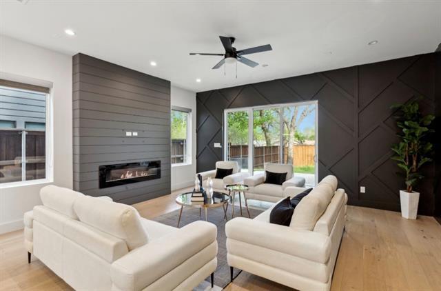 Building Photo - 2333 Vagas St