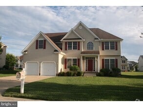 Building Photo - 529 Stone Ridge Dr