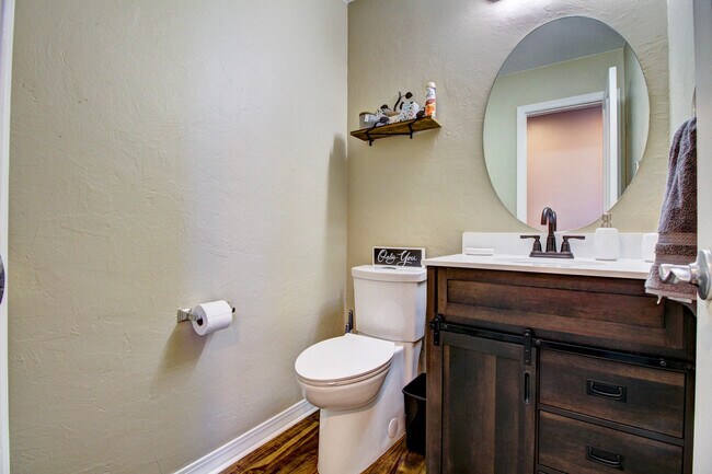 Building Photo - 2479 Cutters Cir