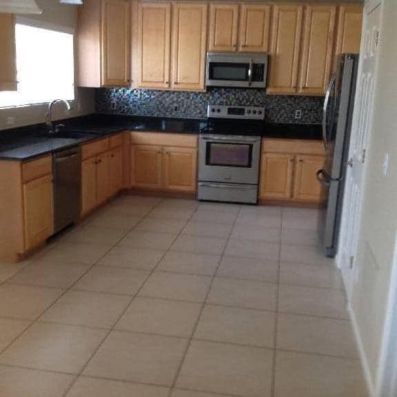 Building Photo - The Bluffs home for rent.