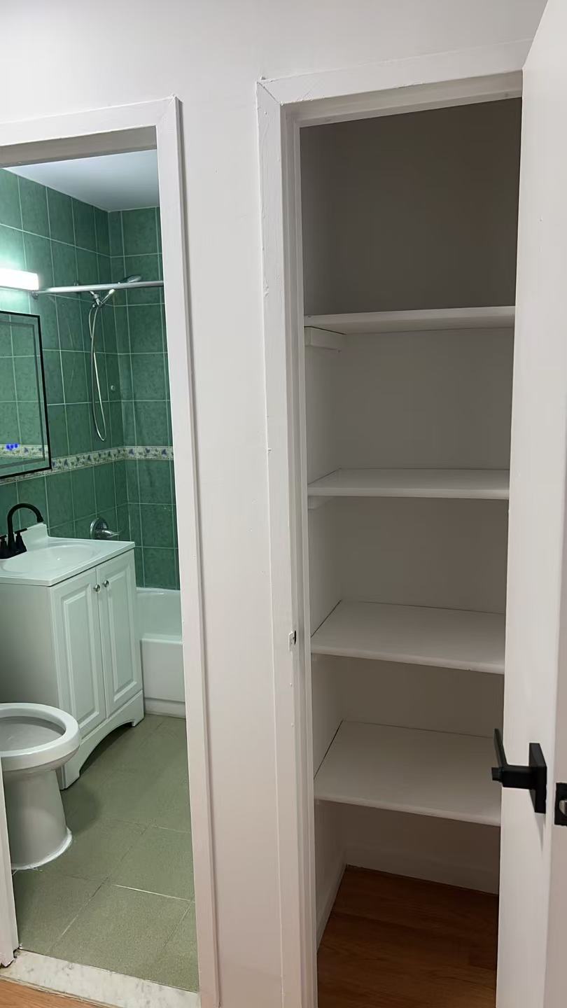 Closet 1 - 167 Sands St