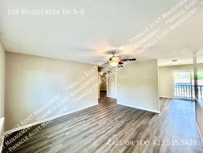 Building Photo - 108 Woodcreek Rd