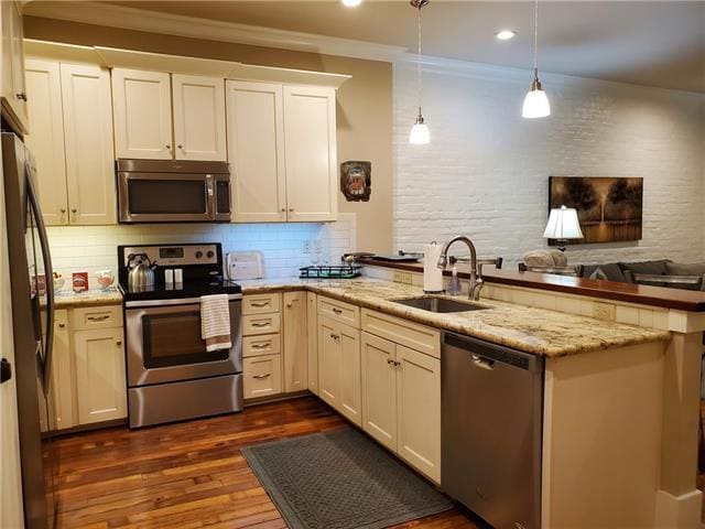 Building Photo - 216 Chartres St