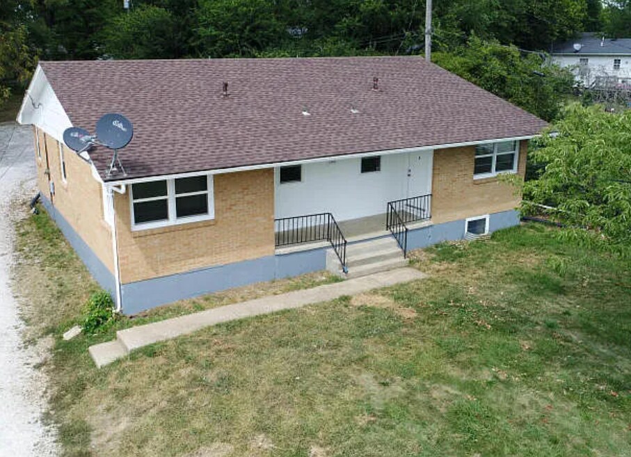 Building Photo - 2407 Clark Ln