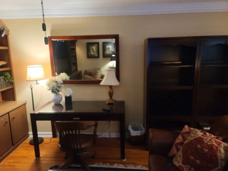 Building Photo - 6735 River Springs Ct NW