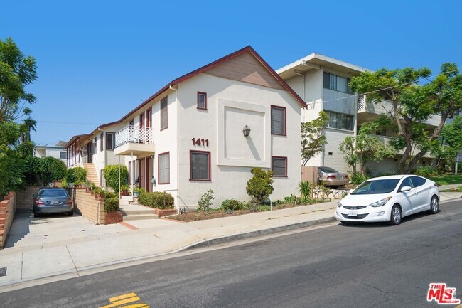 Exterior view - Federal Apartments